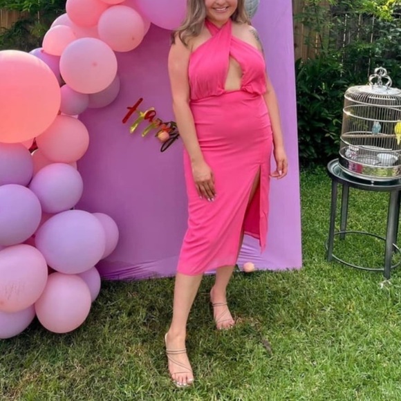Lulus Flirty Chic Bright Pink Cutout Twist-Front Halter Midi Dress NWT LARGE - Picture 6 of 11